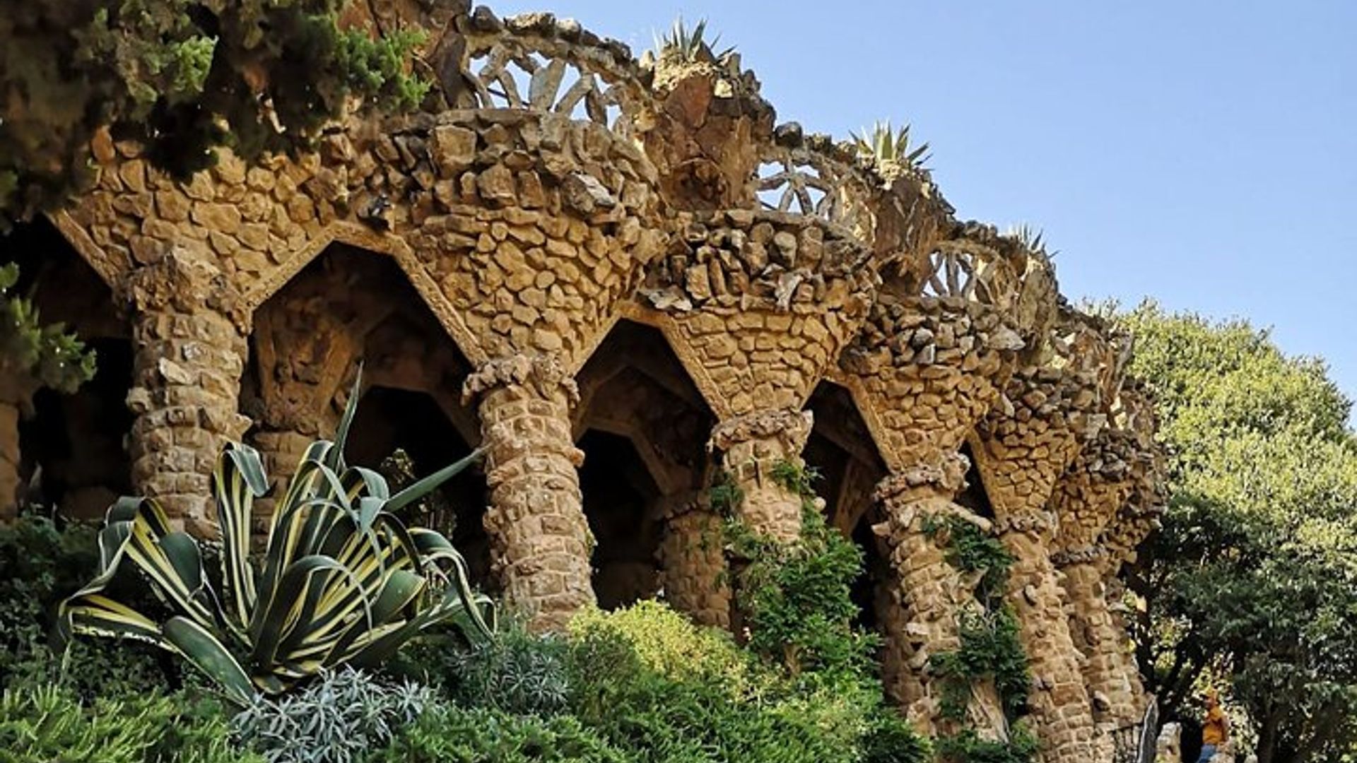 Barcelona Park Guell Private Guided Tour With Skip-the-Line