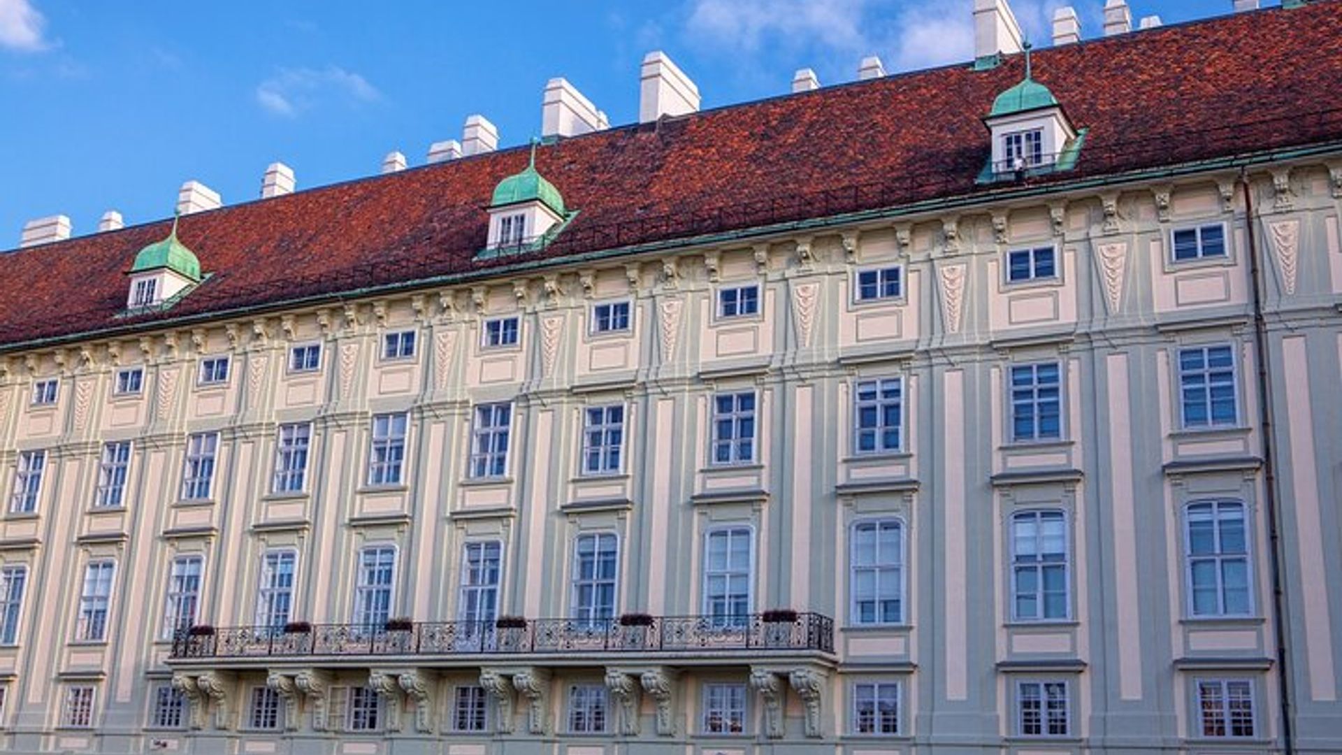 Vienna Hofburg Palace Skip-the-Line Sisi Museum, Gardens Tour