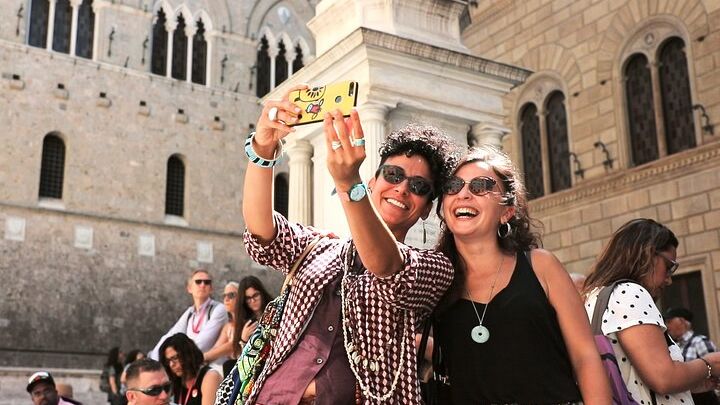 Chianti Day Trip from Florence: Siena, San Gimignano and Lunch