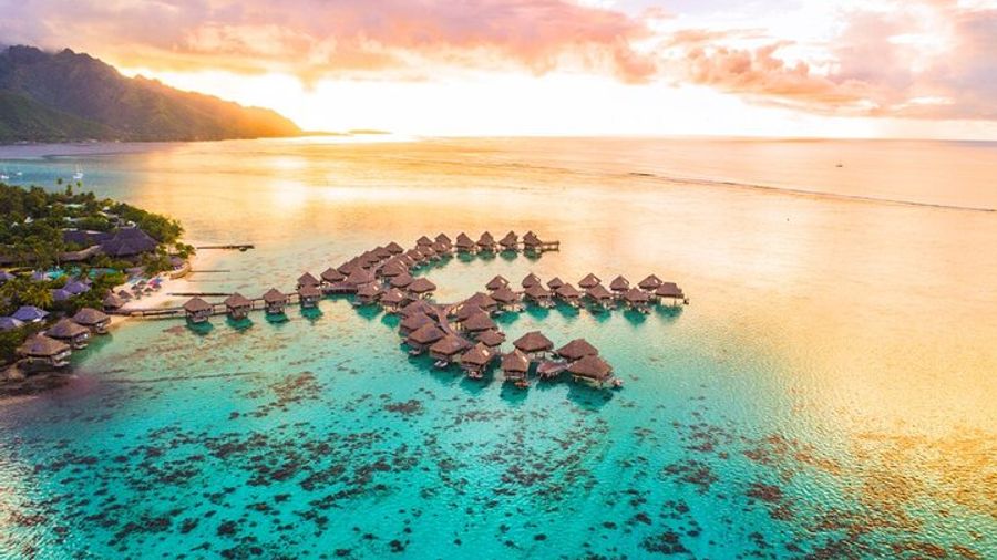 Moorea Sunset Boat Trip