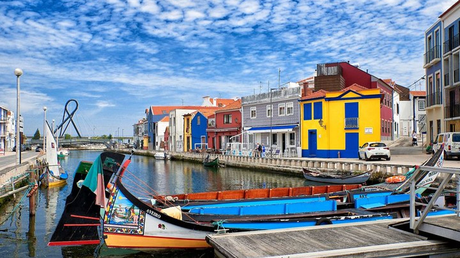 Transfer Privado Lisboa-Oporto con 2 (dos) visitas