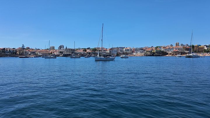 Cascais Luxury Private Sailing 2h or 3h Cruise with welcome drink