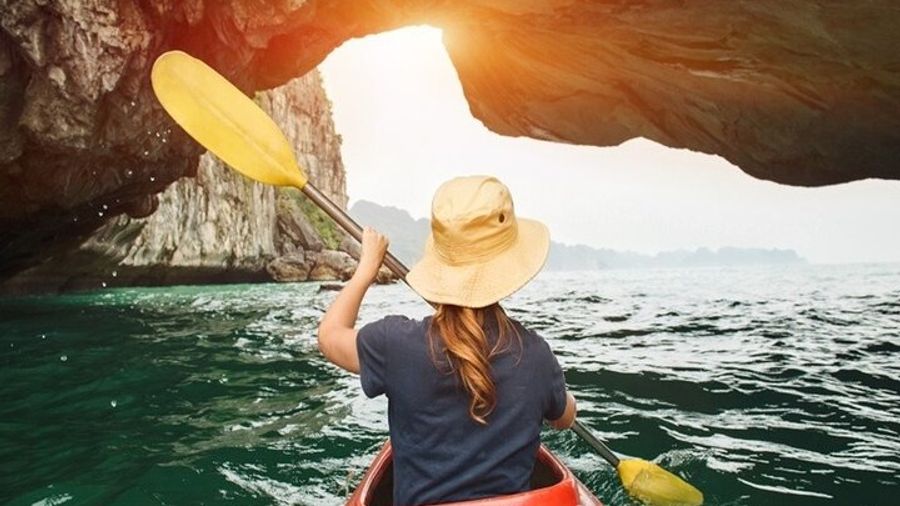 Halong Bay and Sung Sot Cave Day Cruise from Hanoi with Lunch