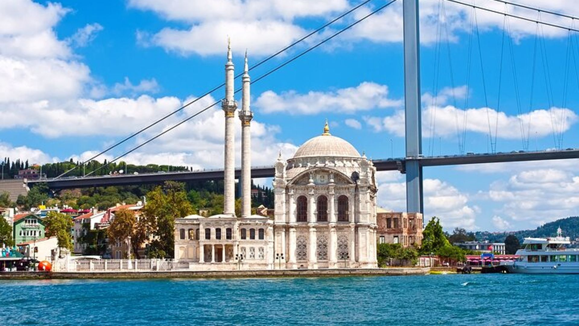 Full Day Tour of Istanbul by Boat