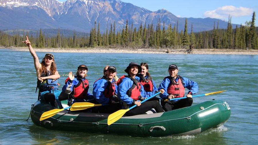 Jasper Small-Group Athabasca River Rafting