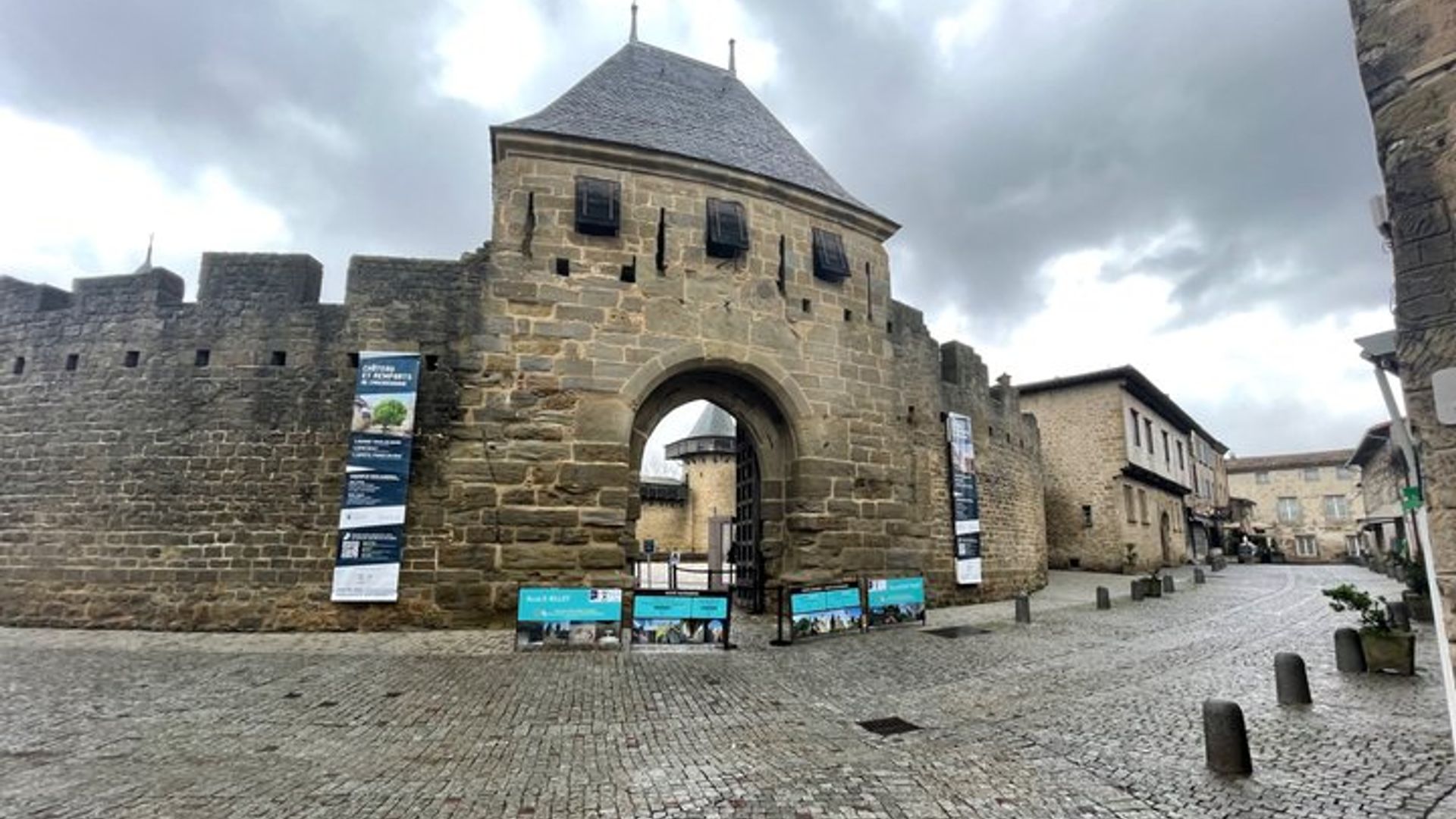 Private Shore Excursion to Narbonne and Carcassonne from Sète