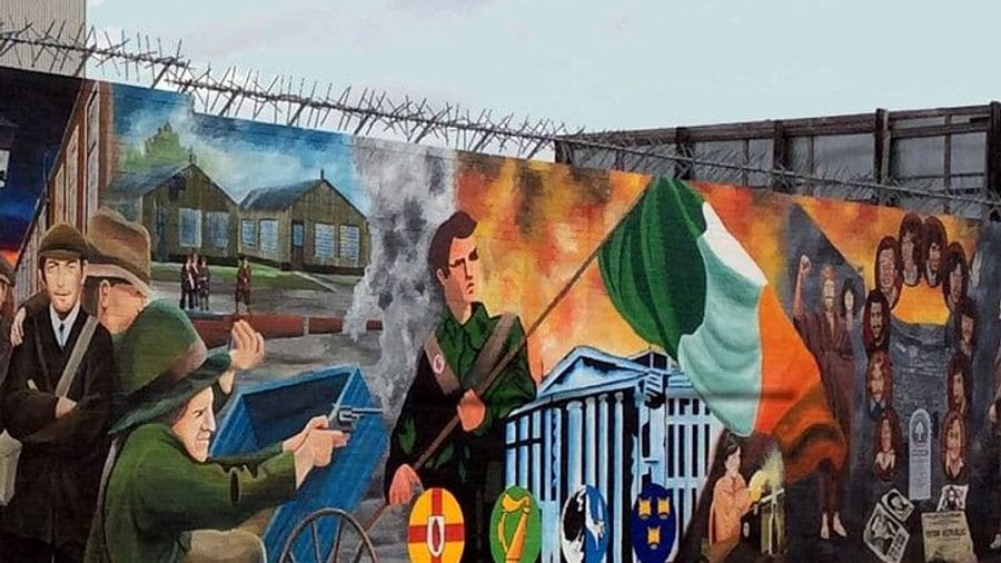 Belfast Troubles Group Tour Led By Two Local Women