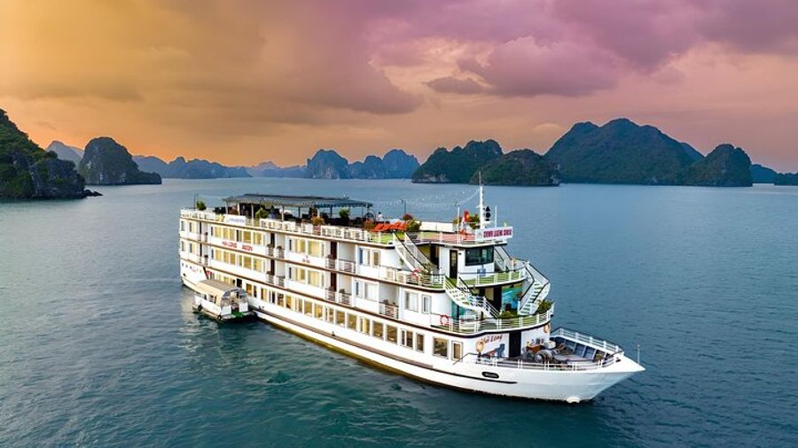 Amanda Cruise Ha Long, Lan Ha Bay All Inclusive 2D1N and 3D2N