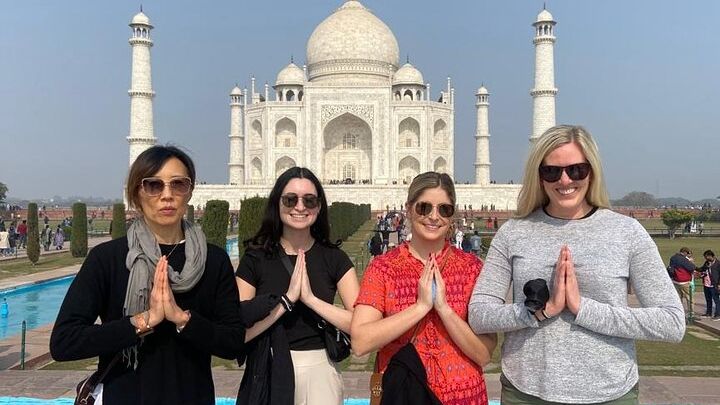 All Inclusive Taj Mahal, Fort & Baby Taj Tour from Delhi by Car