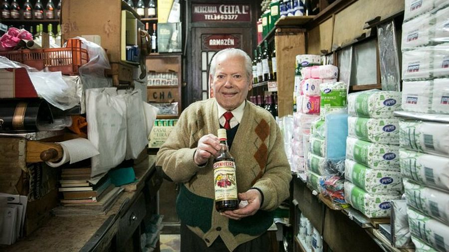 Lisbon History and Food Small-Group Walking and Tasting Tour