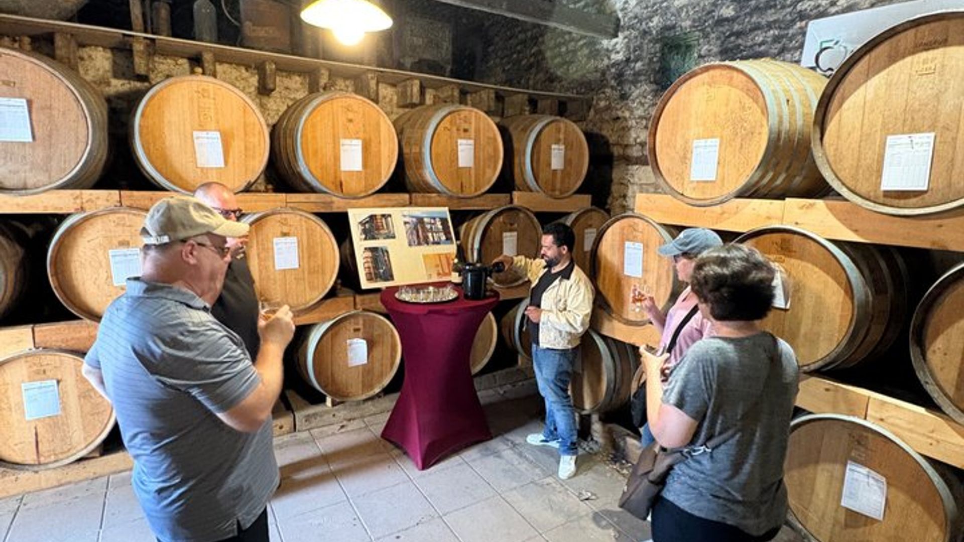D-Day Sites, Food Tasting Private Allradtour von Caen oder Bayeux
