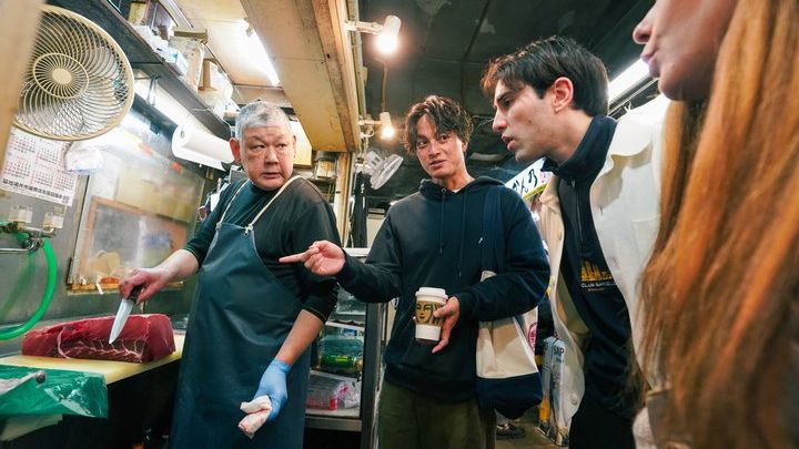Tsukiji Fish Market: Behind the Scenes & 10 Seafood Tastings