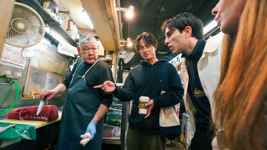 Tsukiji Fish Market: Behind the Scenes & 10 Seafood Tastings