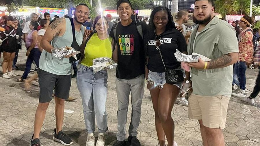 Tacos and Marquesitas Tour of Cancun