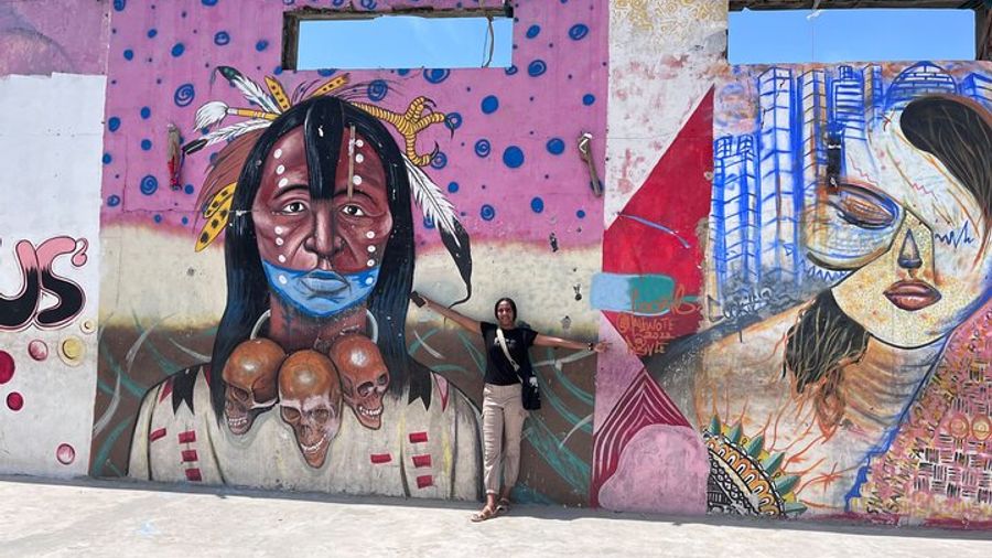 Accra Ghana Private Half-Day City Sightseeing Tour With Snacks