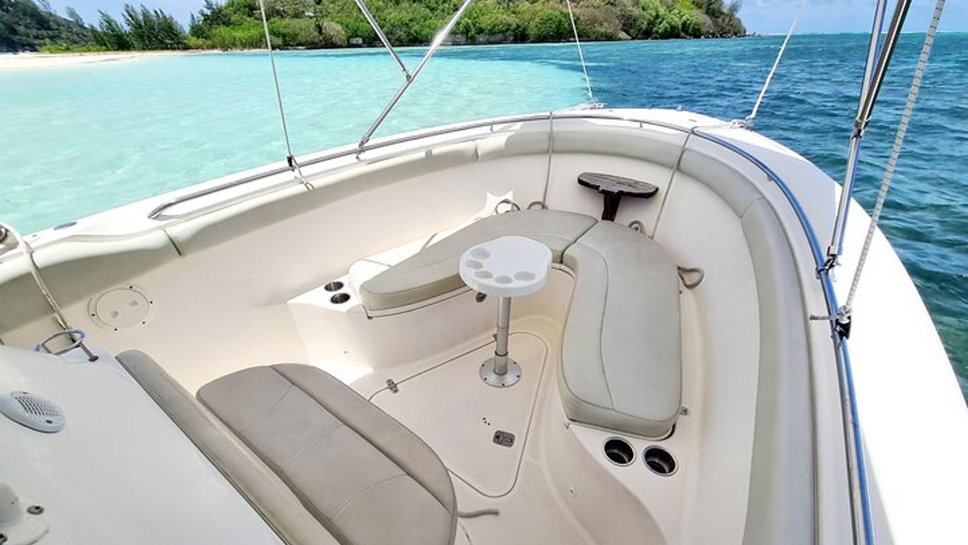 Mahe Private St Anne ทัวร์เกาะ Moyenne พร้อมอาหารกลางวัน