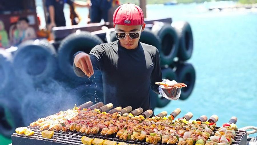 Nha Trang Half-Day Snorkeling Adventure with BBQ Onboard