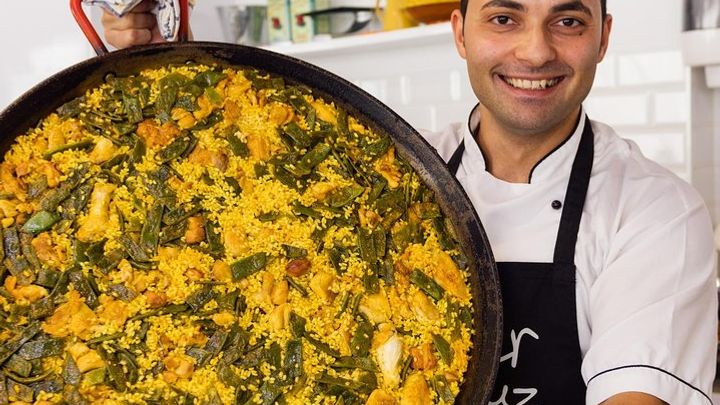 Seville Lunch Cooking Class with Triana Market Tour and Drinks