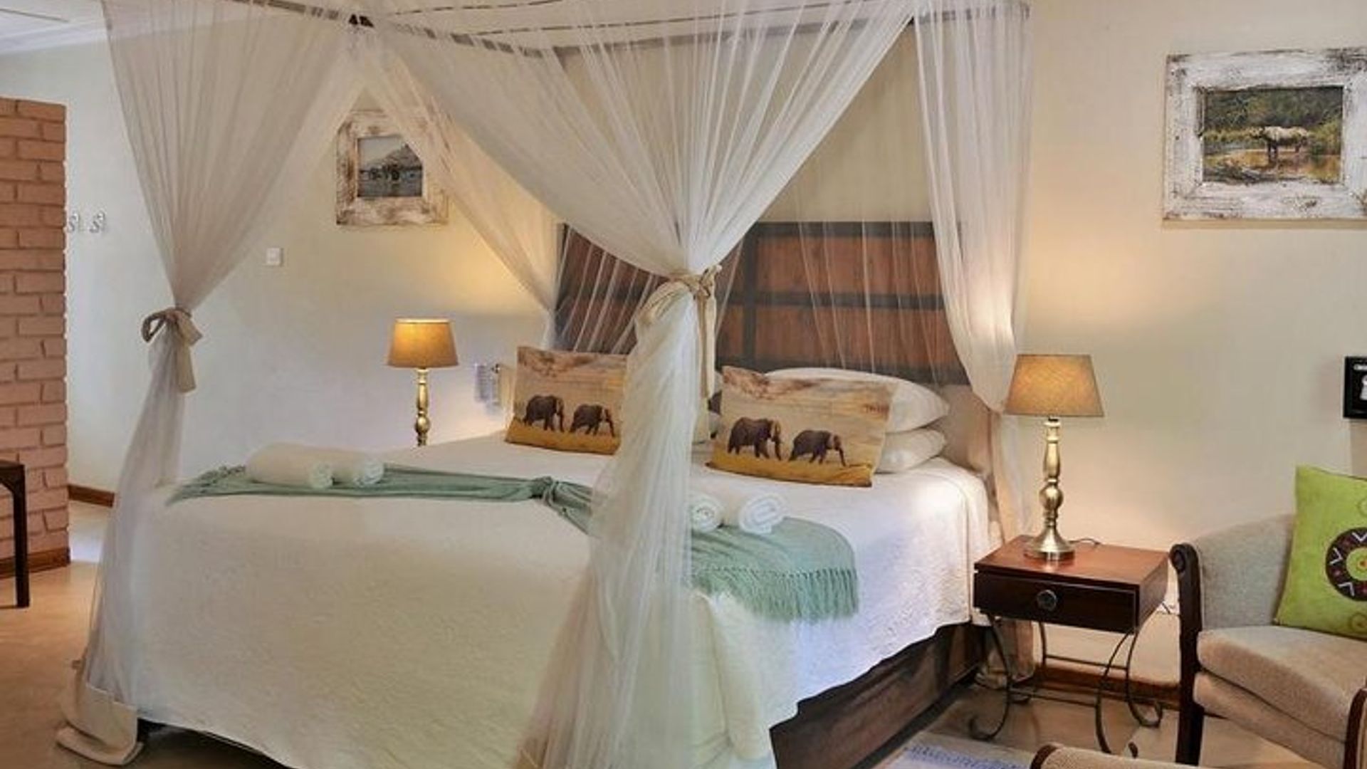 3 Days / 2 Nights Bayete Guest Lodge Package