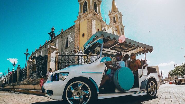 Mazatlan City Tour by Traditional Open Air Vehicle Pulmonia