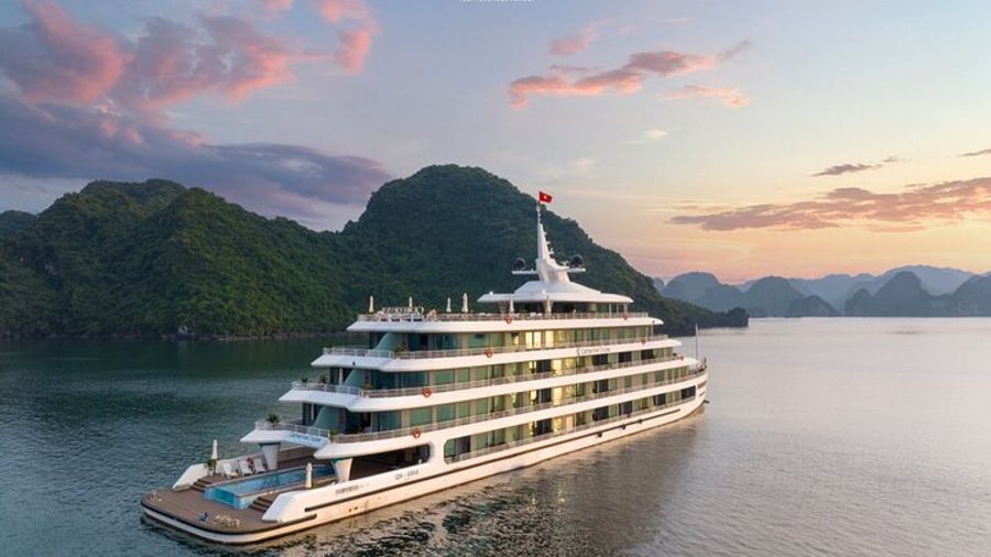 Catherine Cruise 2 Days/1 Night with 6 Star Cruise