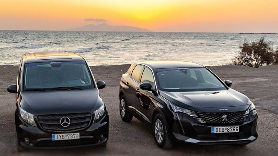 Santorini Private Transfer to/from Airport or Port with Wi-Fi