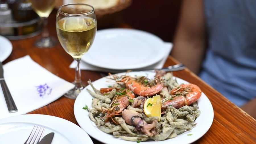 Zadar Food Tour: Local Dishes & City Stories