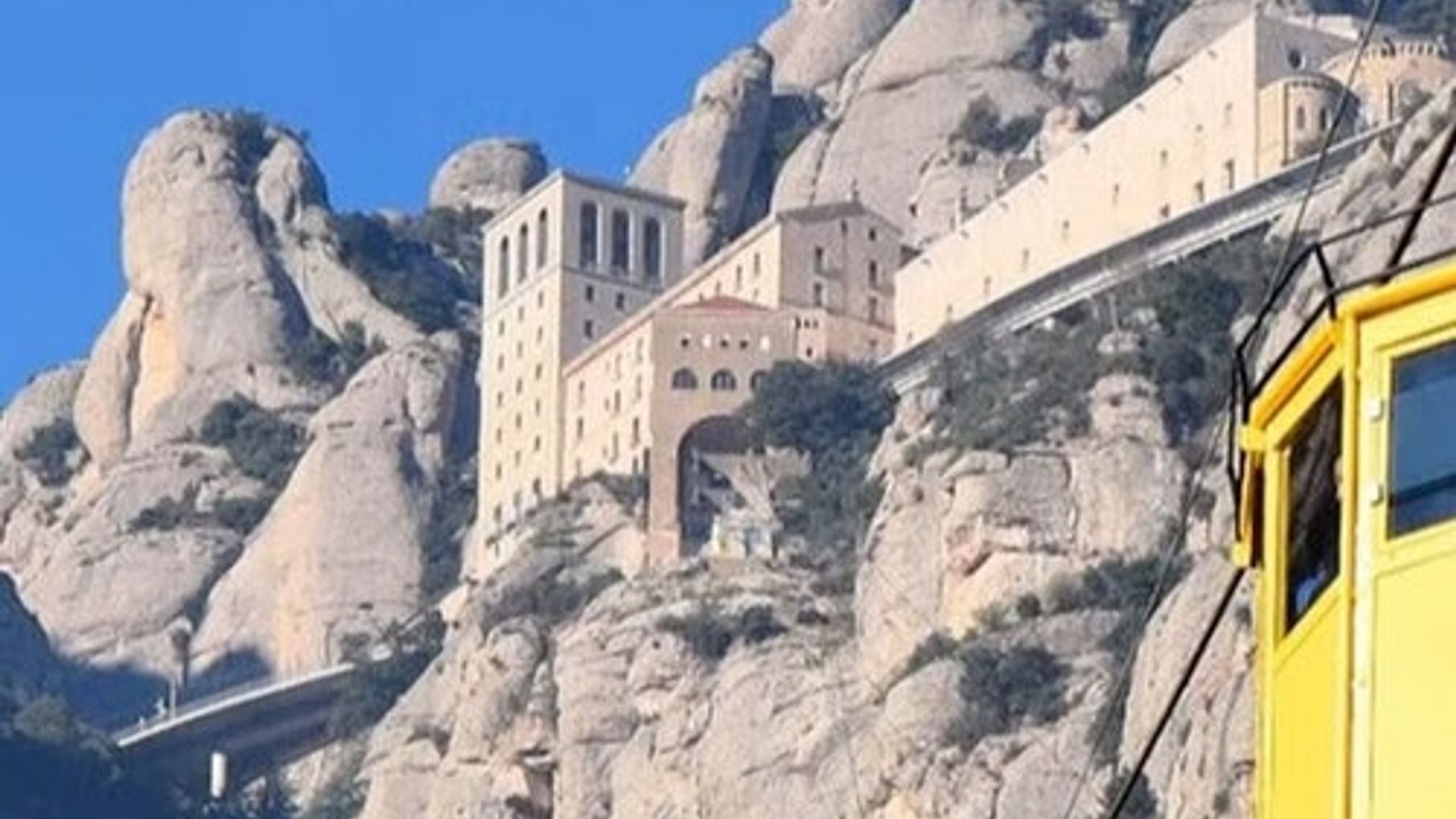 Teleférico de Montserrat: Subida y bajada