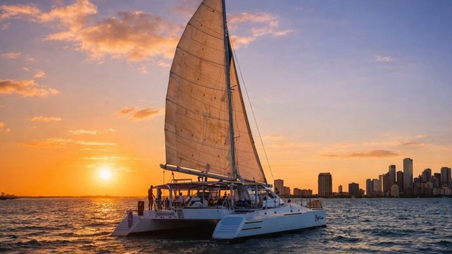 Miami Catamaran Sunset Cruise with Open Bar, Appetizers & Live DJ