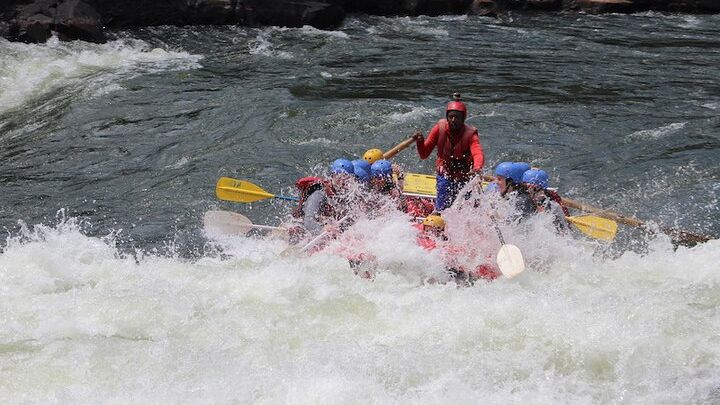 Victoria Falls: Private Family-Friendly Whitewater Rafting