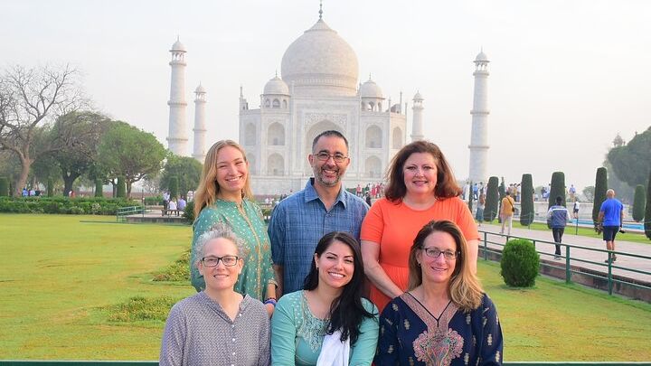 Taj Mahal Admission and Private Guided Tour