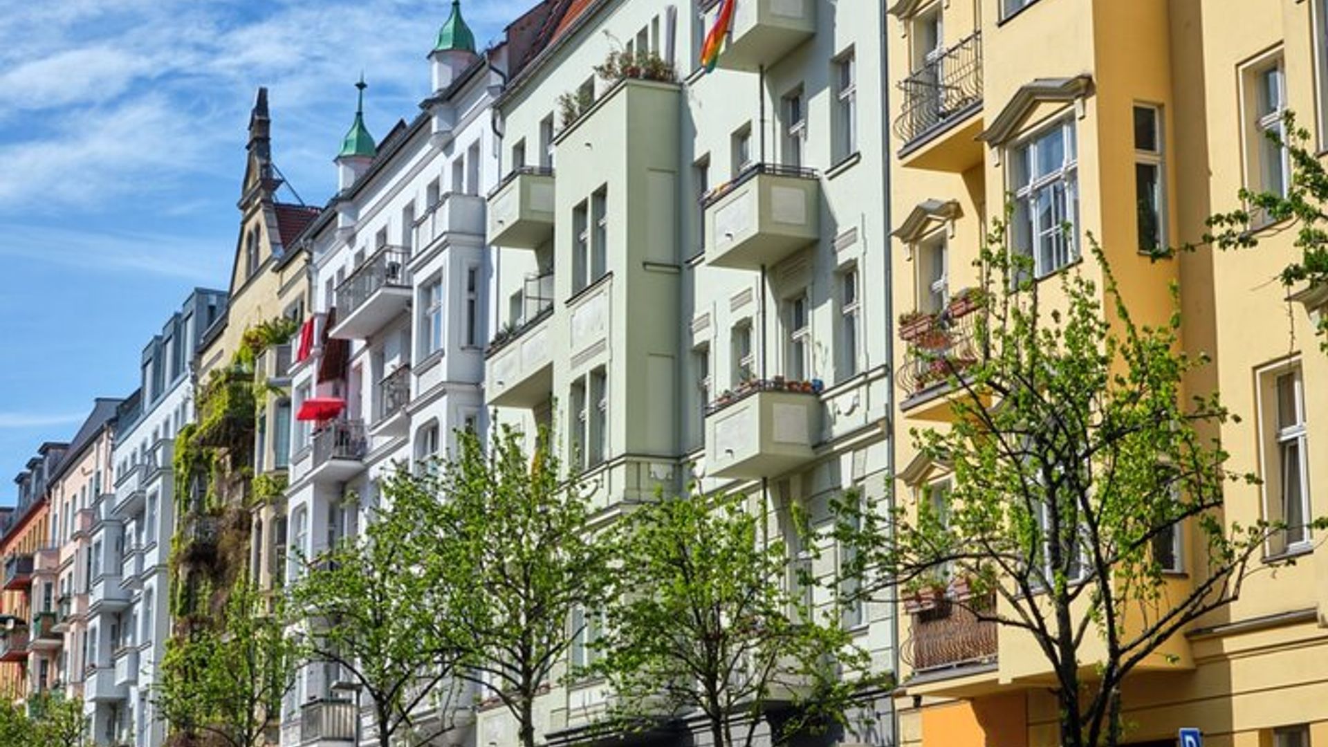 Berlin Walking Tour: Self-Guided City Game