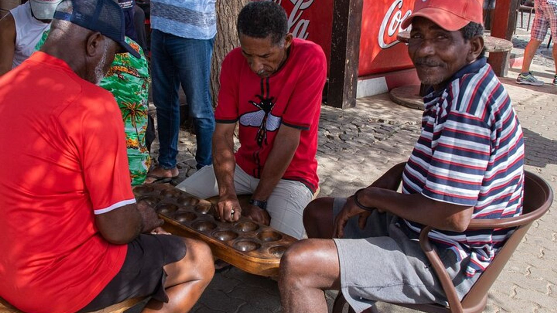 Full-day tour - Salt Mine, Blue Eye, Shark Watch and Kite Beach