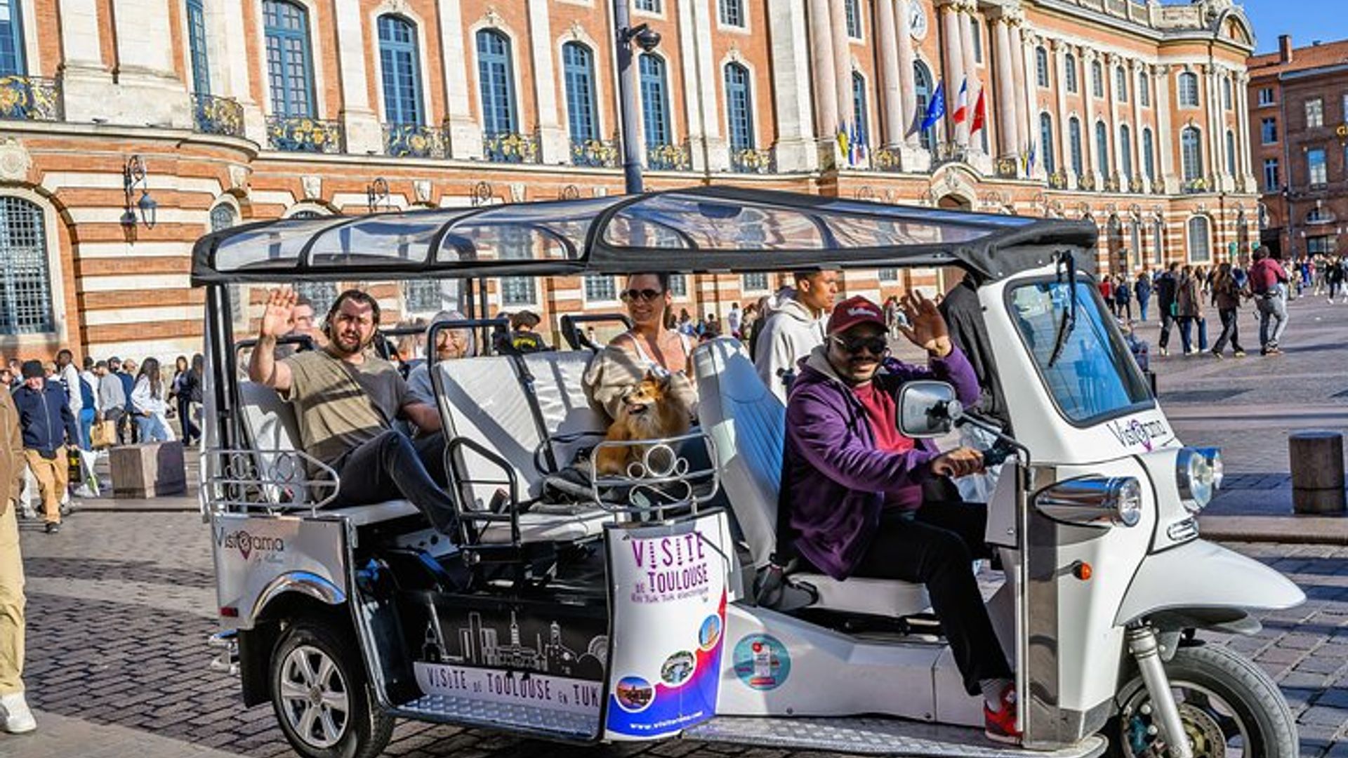 Tour di Tolosa in Tuk Tuk Elettrico