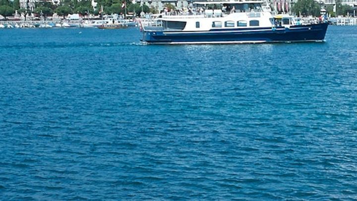 Geneva Boat Tour