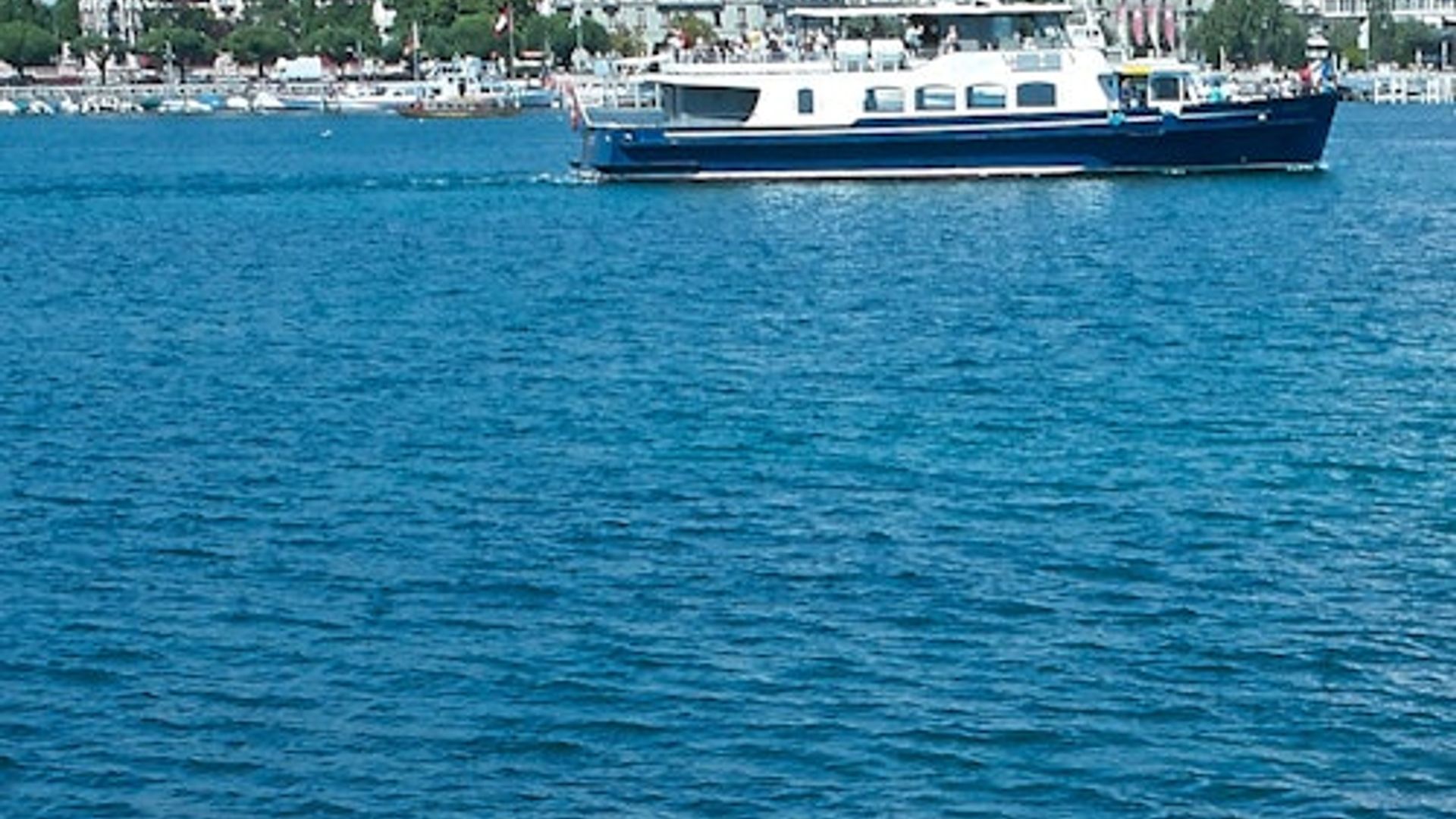 Geneva Boat Tour