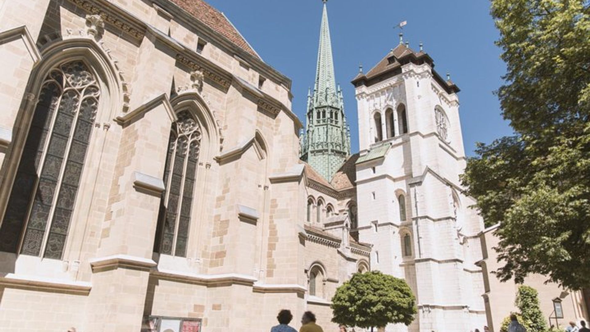 Private Geneva City Tour with Hotel Pickup