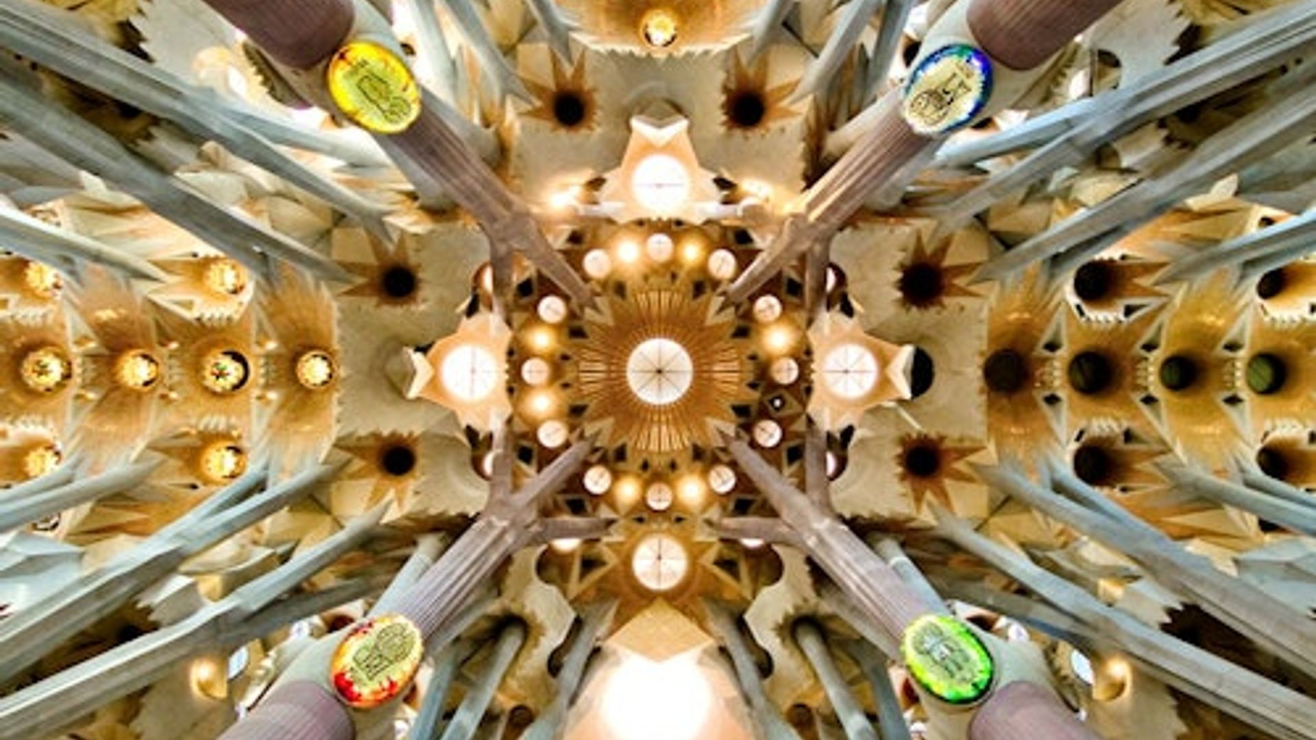 Barcelona: Guided Tour + Sagrada Familia & Park Güell Skip The Line Ticket