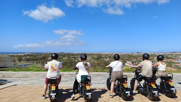 Maspalomas and Playa Ingles: 2-Seater E-Scooter Rental