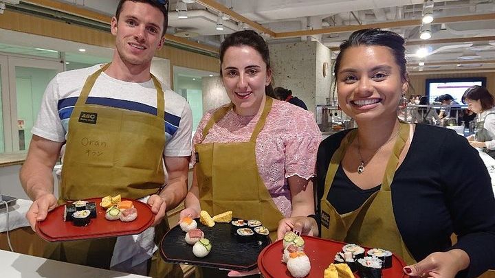 Tokyo’s Tsukiji Fish Market Tour with Japanese Cooking Class