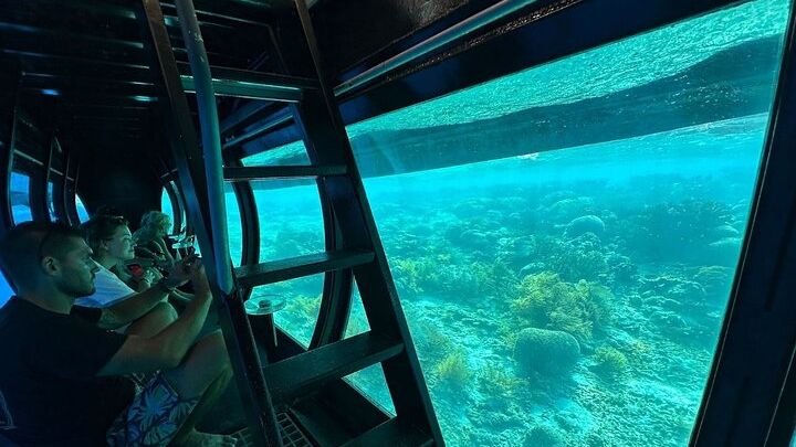 Aquaspace Sunset Sail and Snorkel Tour on Bonaire with Diner
