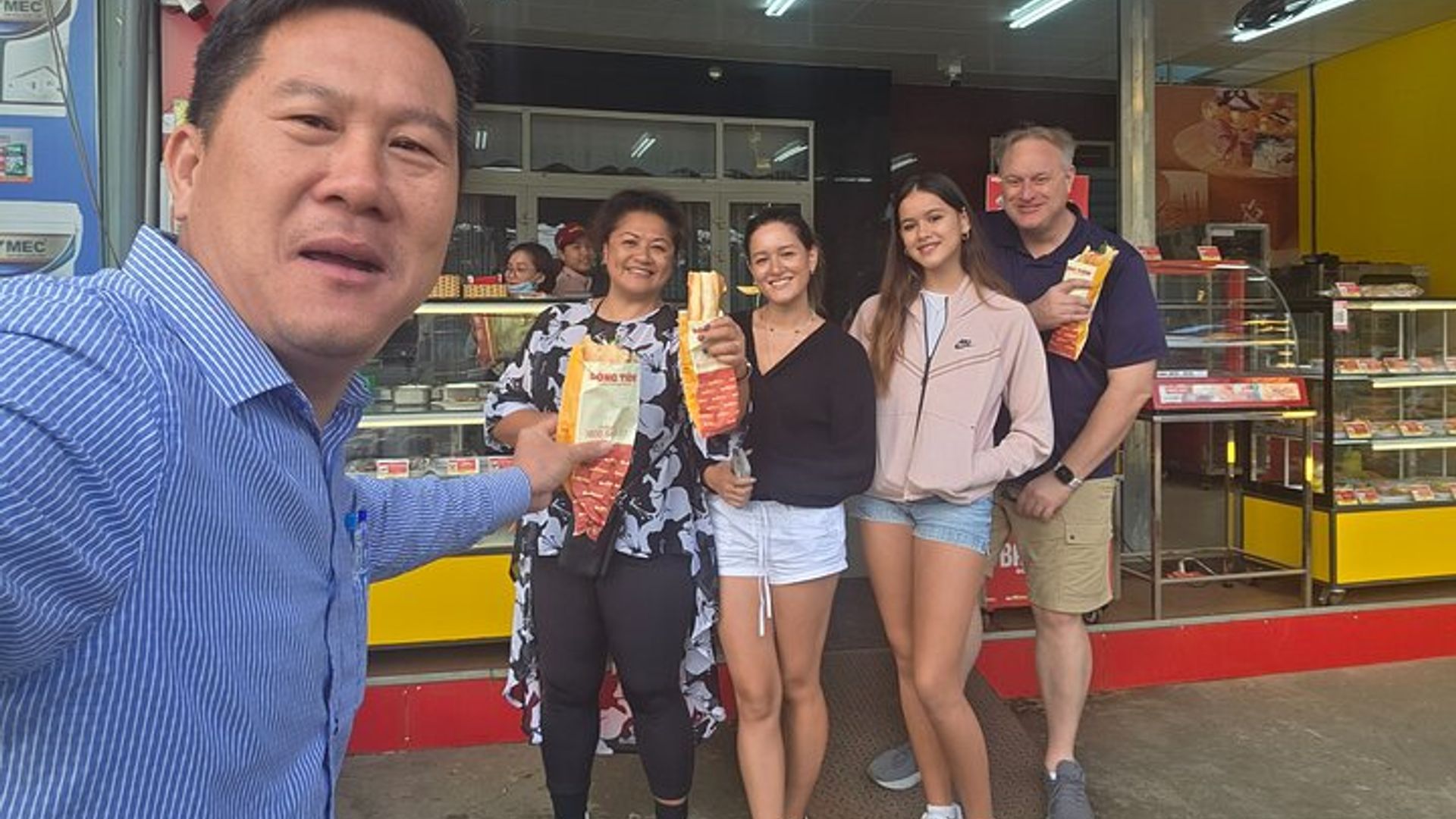 Private Tour vom Hafen Chan May nach Ba Na Hills & Golden Bridge