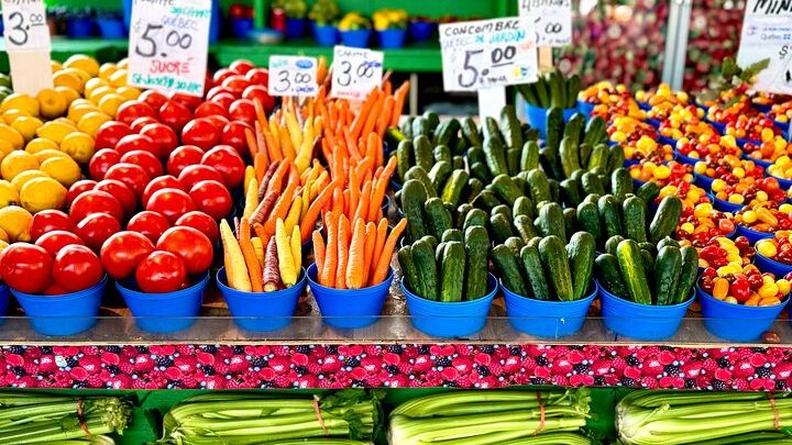 Montreal: Jean-Talon Market & Little Italy Food Walking Tour