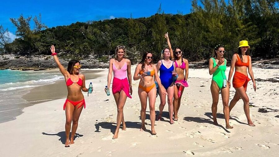 Nassau Half-Day Tour: Swimming Pigs, Snorkeling, and Lunch