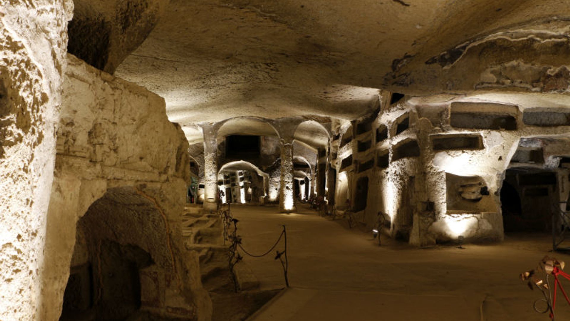 Catacombs of San Gennaro: Guided Tour