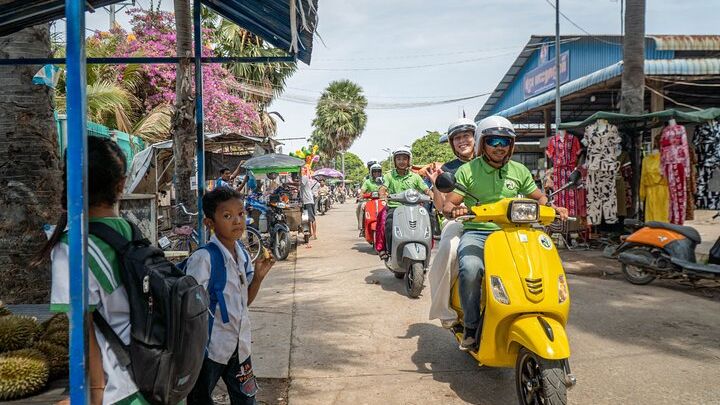 Phnom Penh Silk Island Vespa Tour / Tuk Tuk Available