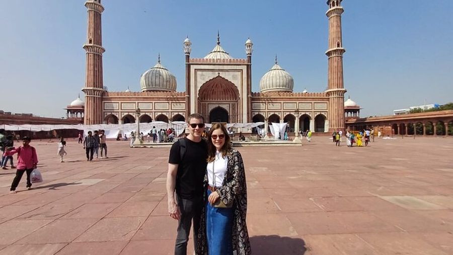 Old and New Delhi Private Guided City Tour