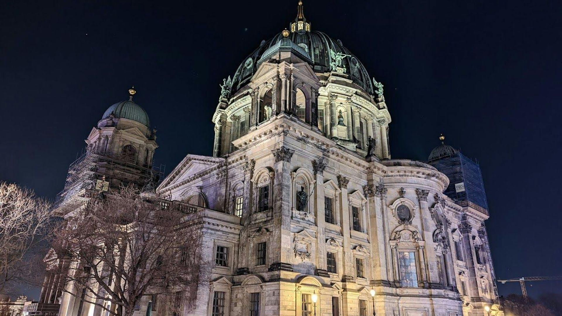 Ghosts and legends audio tour In Berlin