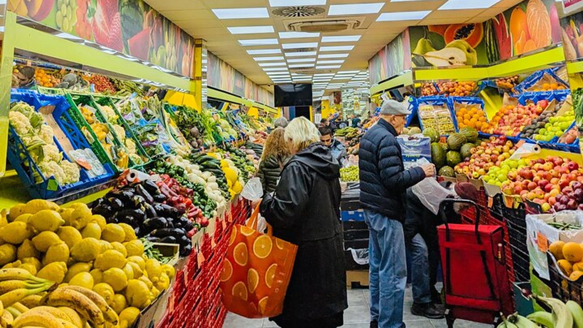 Barcelona La Boqueria Market Tour with Cooking Workshop