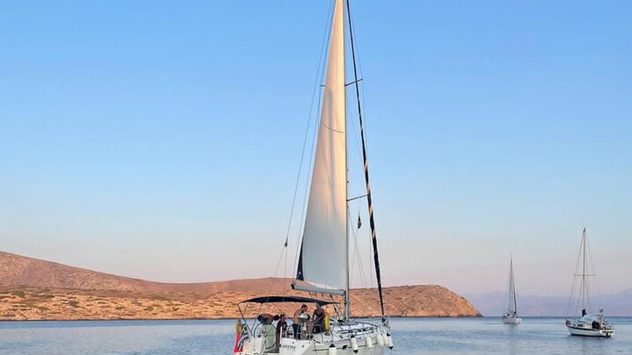 Sailing Trip to Dia Island - All Inclusive